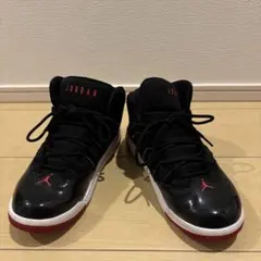 Jordan キッズ スニーカー 黒/赤　21センチ