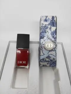 ディオール　ネイルと口紅　新品未開封品　匿名配送　Dior