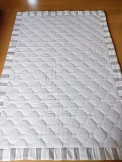 キルティング ラグ
