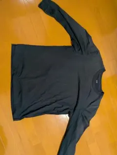 ブラック 長袖シャツ