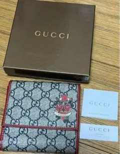 GUCCI 三つ折り財布 GGパターン レッド
