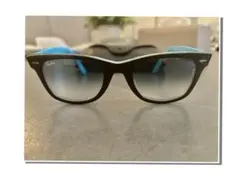 Raybanの定番モデル WAYFARER（ウェイファーラー） のサングラスです