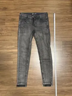 ZARA デニム　ストレッチ　グレーのサムネイル