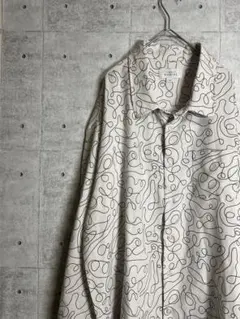 長袖シャツ　総柄　ホワイト　白　レトロ　大きめサイズ