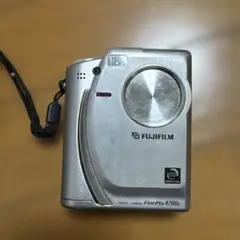 FUJIFILM FINEPIX Z コンパクトデジタルカメラ Amazon | FUJIFILM デジタルカメラ FinePix(ファインピックス) Z1 FX