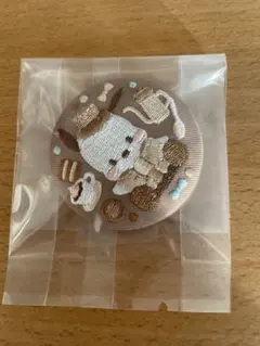 サンリオキャラクターズ刺繍缶バッジ　ぽちゃっこ