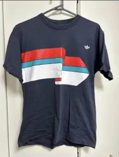adidas グラフィック　半袖Tシャツ ネイビー M レディース　カットソーのサムネイル