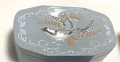 映画　おいしくて泣くとき　缶　色違い　長尾謙杜 當真あみ　ディーンフジオカ