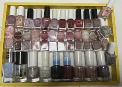 ネイルカラーセット 約35本 （新品１５本）パラドゥなど　まとめ売り