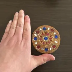 正倉院所蔵 黄金瑠璃鈿背十二稜鏡紋文鎮 七宝焼 - メルカリ