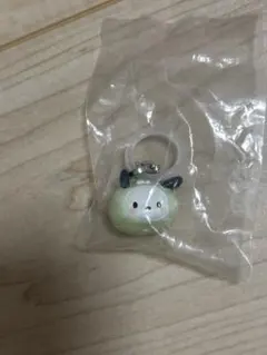 サンリオ　めじるしアクセサリー　なりきりまん ポチャッコ