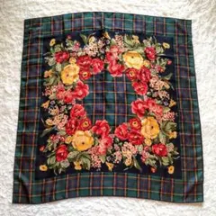 美品　Ralph Lauren　シルクスカーフ 大判 総柄 花柄チェック　亀井