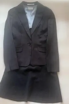 ブラック ストライプ スカートスーツ