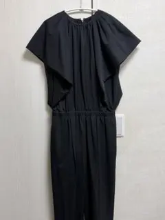 一度のみ着用ミラオーウェンmilaowenサロペットロンパース黒のサムネイル