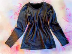 HEATTECH　ユニクロ　ダークグレー 長袖シャツ 厚手 2倍の温かさ♡整理品