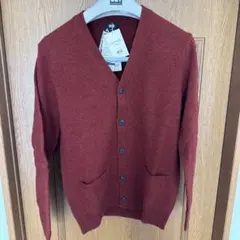 ユニクロ　ラムＶネック　カーディガン