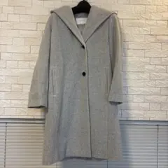 【美品】UNTITLED フード付きロングコート グレー サイズ2のサムネイル