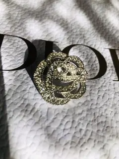 ディオール【Dior】 ブローチ　✿