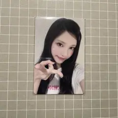 ILLIT アイリット ユナ weverse ラキドロ ライブツアー記念