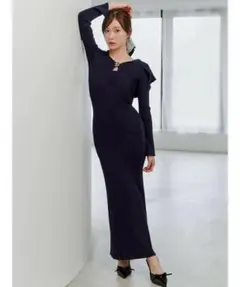 SNIDEL Sustainableデザインフロントニットワンピース NVY