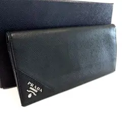 美品　プラダ　長財布　三角ロゴ　サフィアーノレザー　人気　ブラック