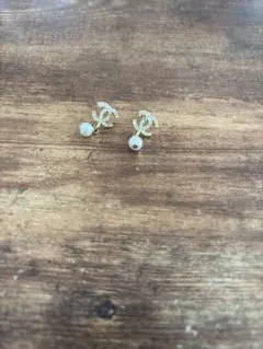 ピアス　韓国　CCロゴ ピアス