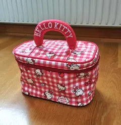 ハローキティ　メイクバッグ　ポーチ