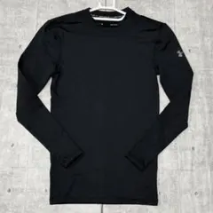 極美品 UNDER ARMOUR アンダーシャツ ロンT アンダーアーマー