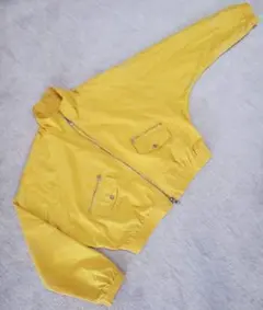 ジャケット　イエロー