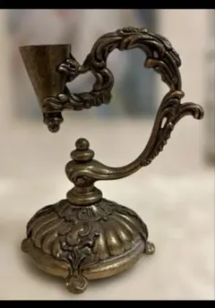 真鍮製　装飾的キャンドルホルダー　イタリア製