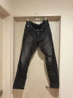 EDWIN デニムパンツ ブラック ダメージ加工のサムネイル