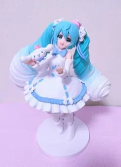 ♡【開封品】初音ミク Luminasta初音ミク×シナモロール ホワイトドレス♡