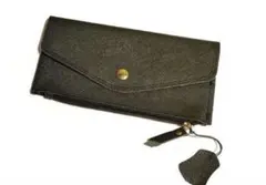 Item thumbnail for item c7351796-d007-4060-90a2-1da5dacf0b29