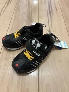 IFME スニーカー 16.0cm 黒/黄色　ディズニー　ミッキー