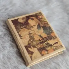 童話豆本「ALICE'S ADVENTURES IN WONDERLAND」