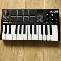 아카이 프로페셔널 MPK 미니 플레이 콘솔