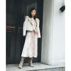 JILL by JILL STUART　ジル　ハンドドローイングフラワースカート