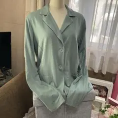 美品WEEKEND MaxMara テーラードジャケット ライトグリーンLサイズのサムネイル