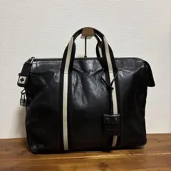 BALLY 本革　A4収納 トートバッグ ビジネスバッグ　鍵付き