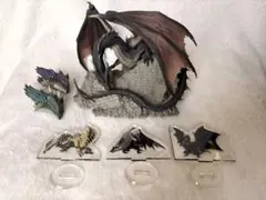 モンスターハンター　一番くじ　ミラボレアスフィギュア　セット