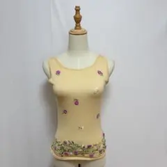 Item thumbnail for item 045800de-4728-4257-8f21-10beead646a2