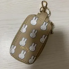 Miffy ミッフィー　スマートキーカバー　キーケースのサムネイル