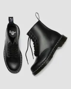 Dr.Martens 【日本限定】1460 ホワイトステッチ 8 ホール ブーツ