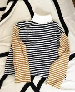 ZARA ボーダー　タートルネック　クロップド丈セーター