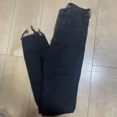 ZARA ブラック スキニーデニム フリンジ裾