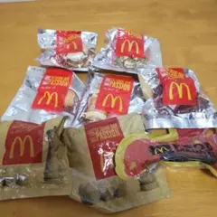 マクドナルド　ハッピーセット　フードストラップ ミニチュア　8点セット