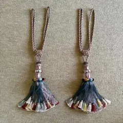 びっくりカーテン モロッカンタッセル ファティマネイビー 2本 パタティ パタタ