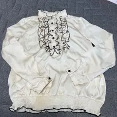 GLACIERのブラウス