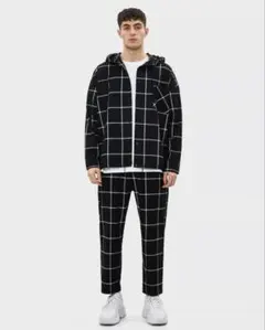 Bershka アジア限定セットアップ Lサイズのサムネイル