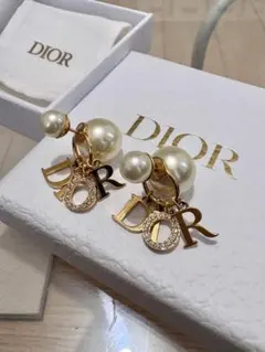 【期間限定お値下げ】【美品】Dior ピアス